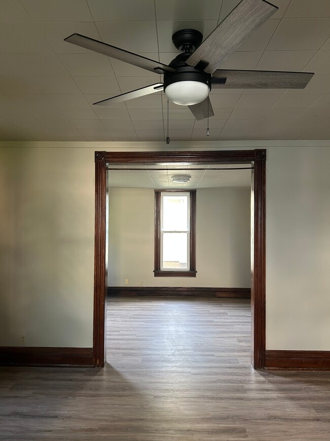 Living room 1 - 214 Ash Ave