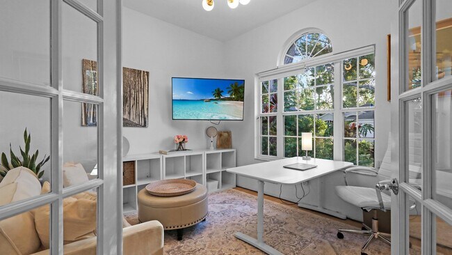 Building Photo - 72 Tall Trees Ct