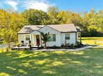 Foto principal - 2438 Eastland Ave