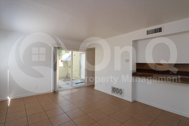 Building Photo - 1464 N 54th Ave