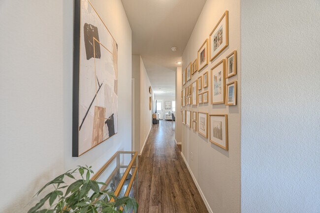 Foto del edificio - 26106 Halwell Mnr Ln