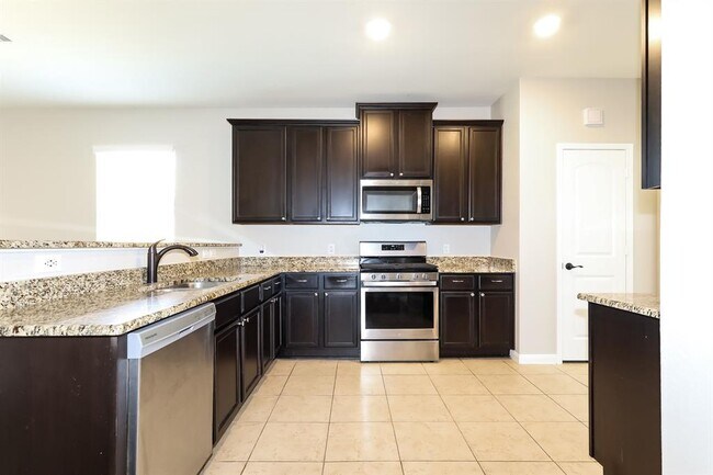 Foto del edificio - 7734 Boulder Sunstone Ln