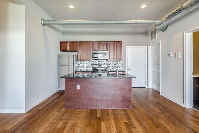 Foto del edificio - 1509 W Girard Ave