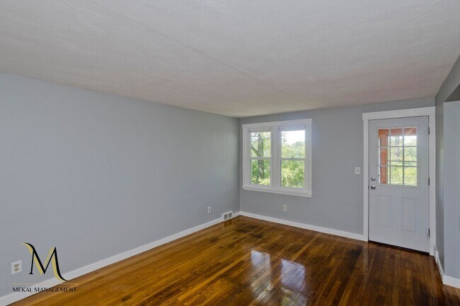 Foto del edificio - COMING SOON! Waterfront Single Family Home for Rent!