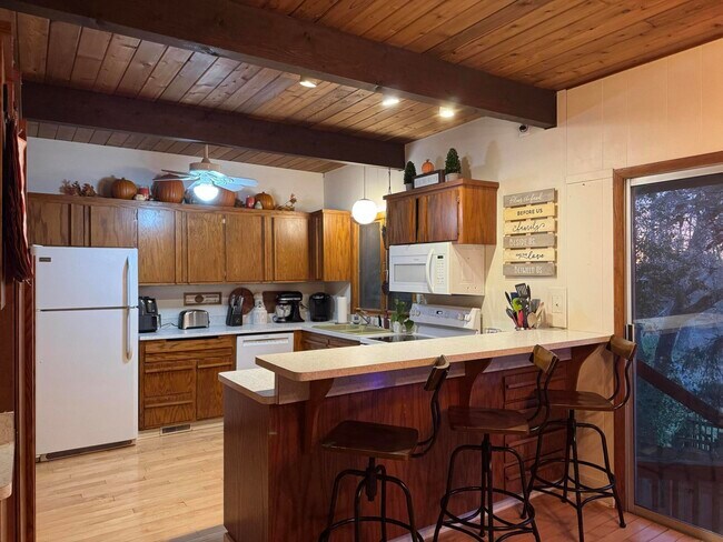 Foto del edificio - 37835 Atkins Knoll Rd