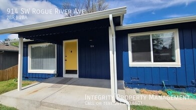 Building Photo - 914 SW Rogue River Ave