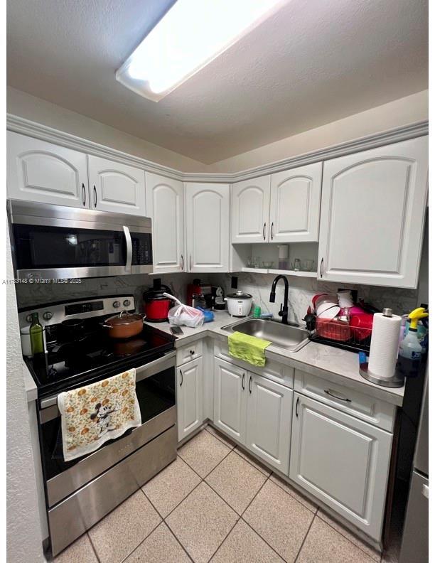 Building Photo - 6861 SW 129th Ave