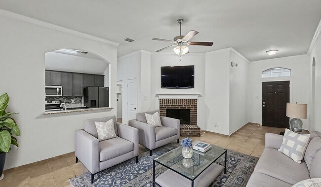 Foto del edificio - Spacious Single-Story Comfort with Covered Porch in Wilmer