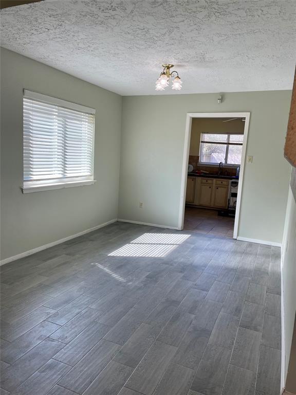 Building Photo - 8523 Redcliff Rd