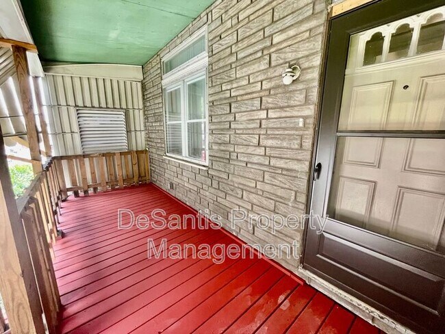 Building Photo - 3104 Terrace St