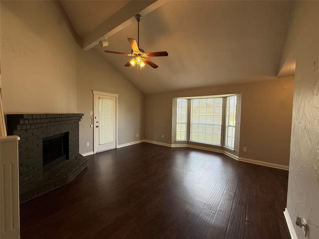 Foto del edificio - 1330 Planters Rd