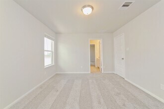Building Photo - 11419 Glenwick Haven Dr