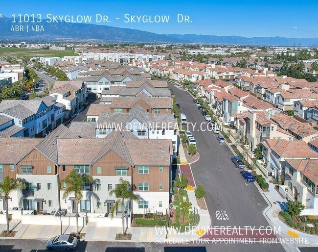 Foto del edificio - 11013 Skyglow Dr