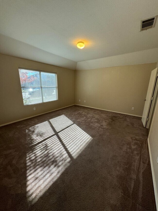 Foto del edificio - Wonderful Dallas home in a great neighborh...