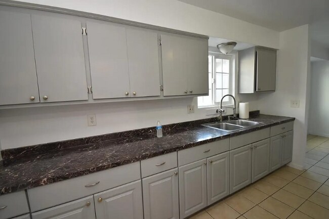 Foto del edificio - 880 41st St