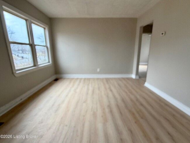 Foto del edificio - 6518 Miles Ave