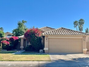 Building Photo - 7439 W Crest Ln