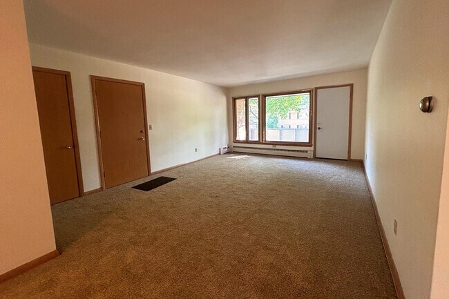Foto del edificio - 2402 Fremont Ave