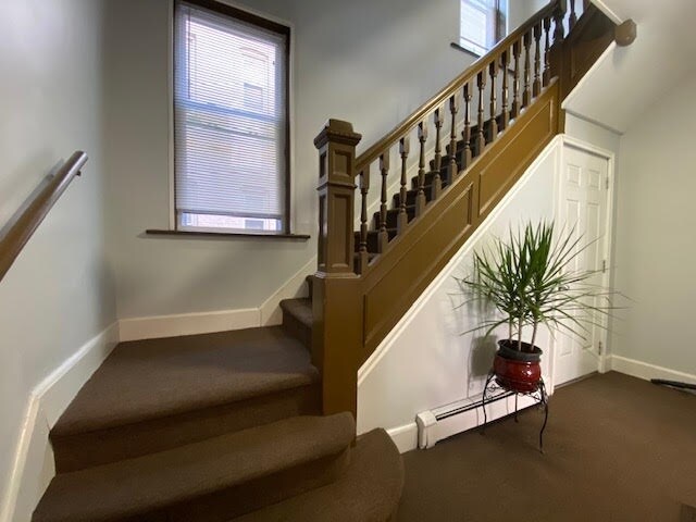 Foto del edificio - 672 John F. Kennedy Blvd