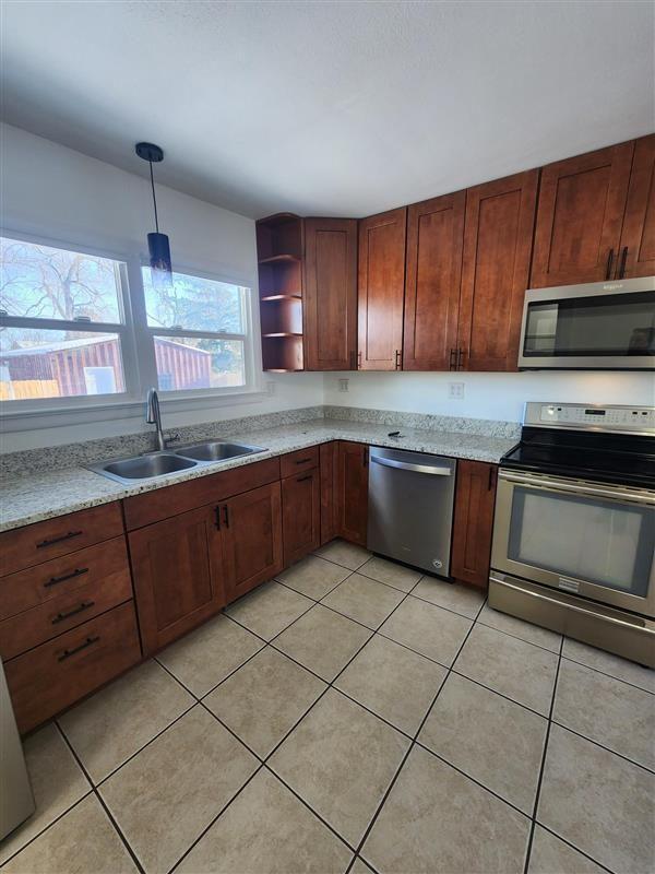 Foto del edificio - 4 bedroom in Billings MT 59102