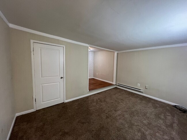 Building Photo - 848-850 Capouse Avenue