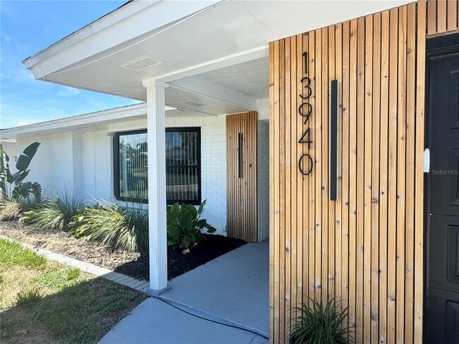 Building Photo - 13940 Antigua Dr
