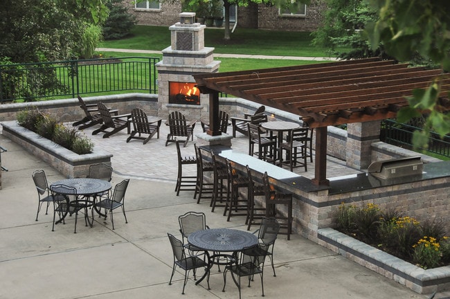 Poolside Gathering Area - Yorktown Estates