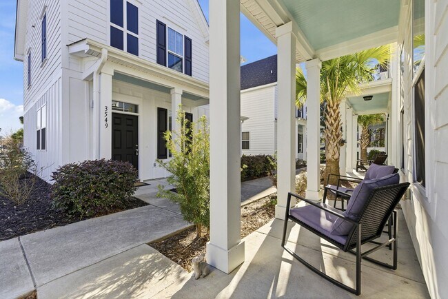 Foto del edificio - 3557 Bristol Ln