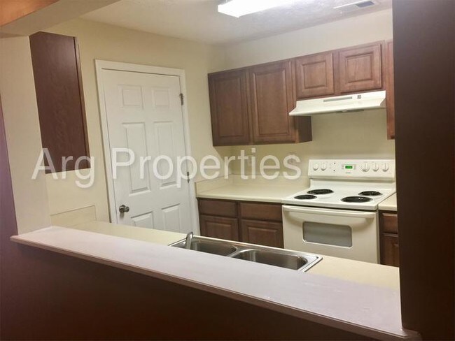 Building Photo - 12201 Waldrop Pl