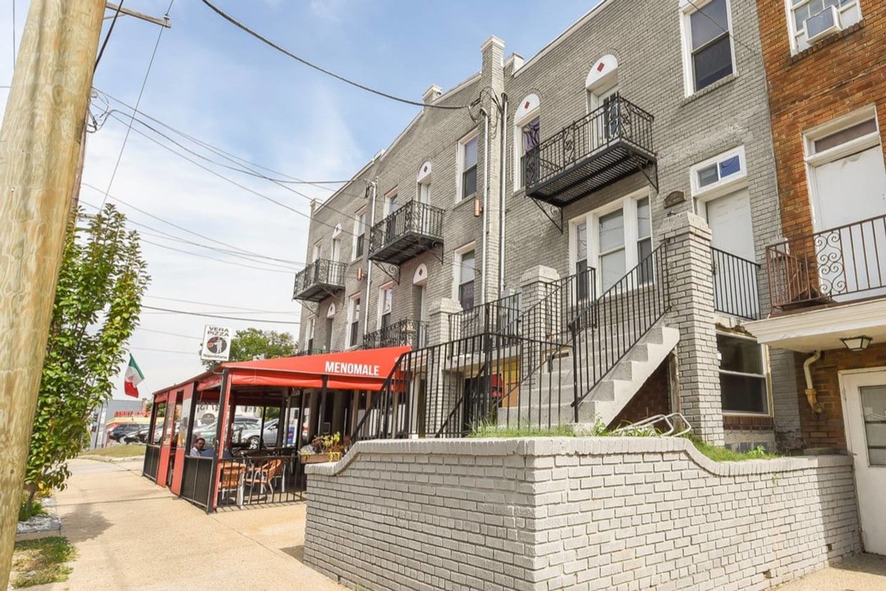 Building Photo - 2713 12th St NE