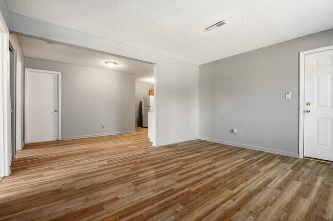 Foto del edificio - 511 Poplar St