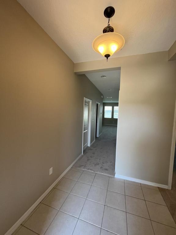 Building Photo - 12119 Ledbury Commons Dr