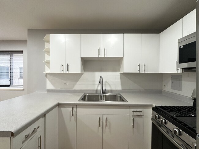 Foto del edificio - 6954 N Sheridan Rd