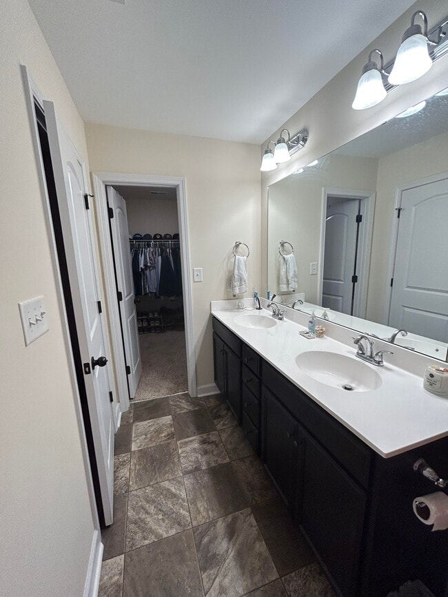 Building Photo - 408 Justice Farm Dr