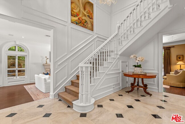 Foto del edificio - 620 N Linden Dr
