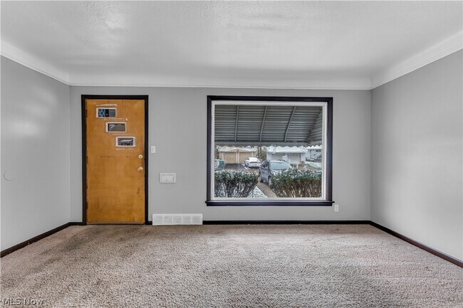 Building Photo - 5040 Tatra St