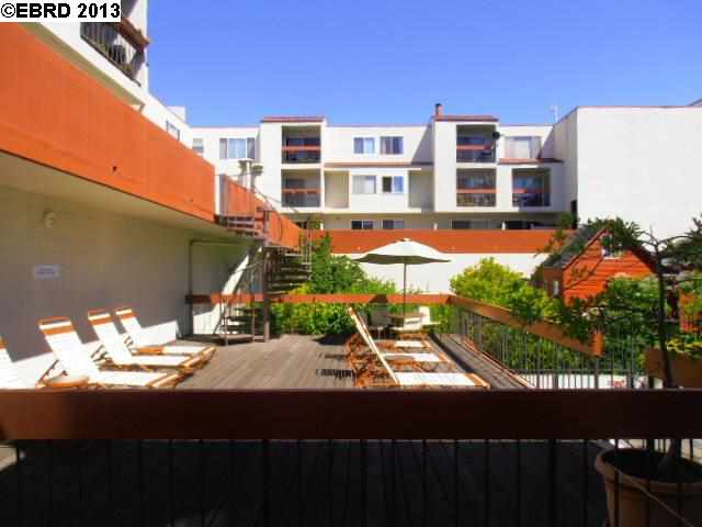 Foto del edificio - 250 Whitmore St