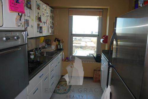 Primary Photo - 3600 N Lake Shore Dr