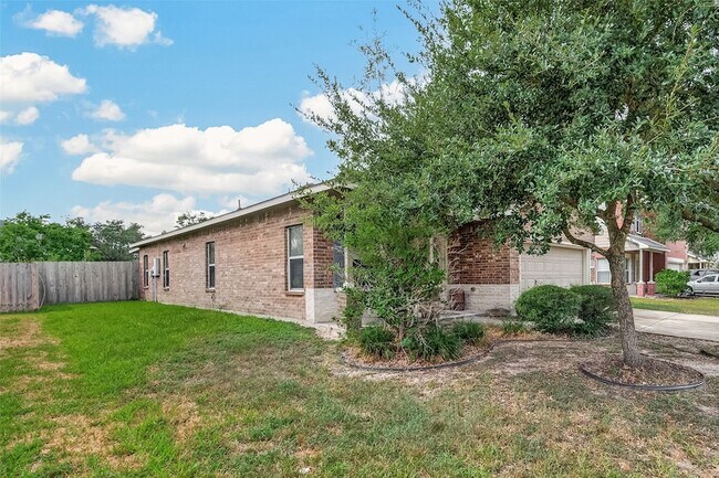 Foto del edificio - 22023 Westerpine Ln