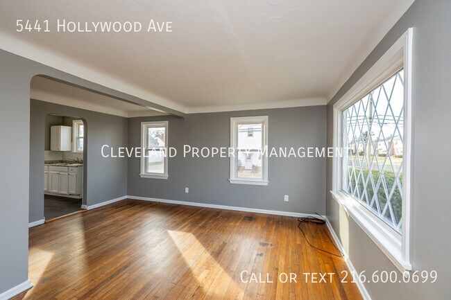 Foto del edificio - 5441 Hollywood Ave