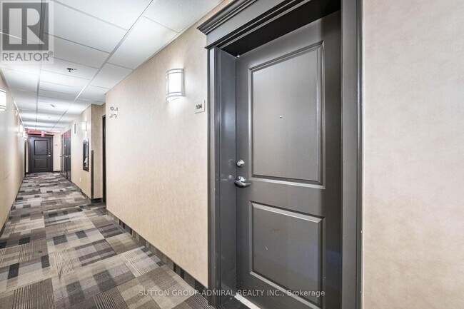 Building Photo - 5317 Upper Middle Rd