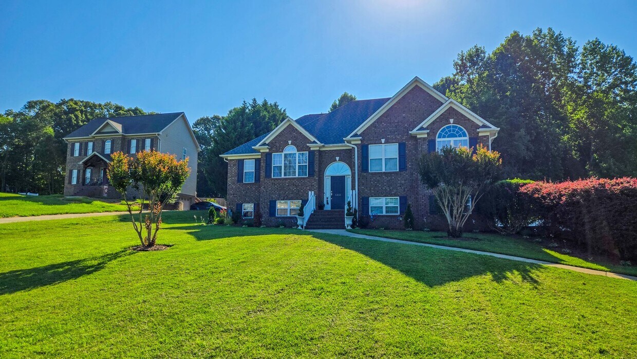 Primary Photo - 5333 Graycliff Ln
