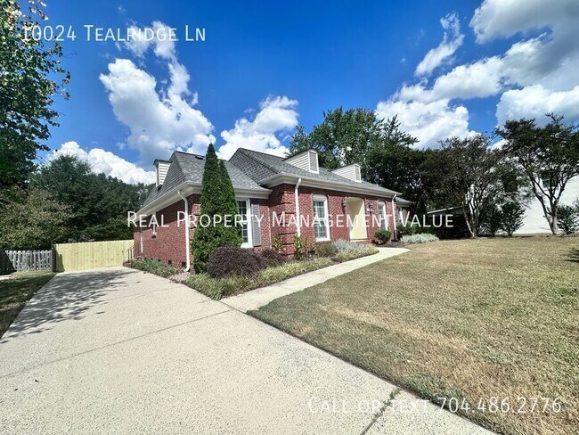 Foto del edificio - 10024 Tealridge Ln