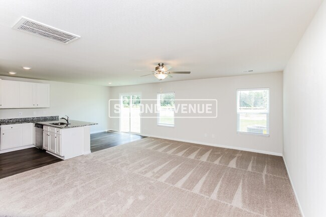 Building Photo - 404 Misty Knoll DR