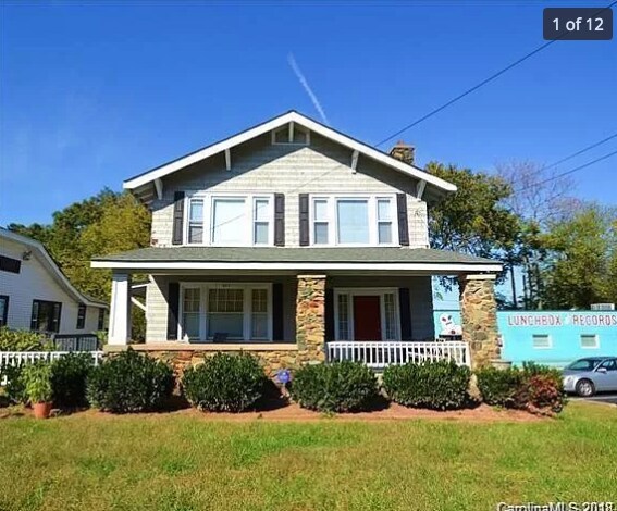 Foto del edificio - 823 Central Ave