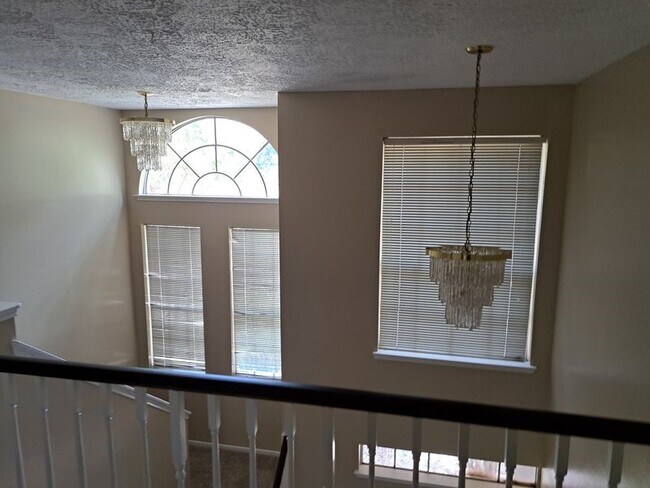 Foto del edificio - 14211 Torrey Vista Dr