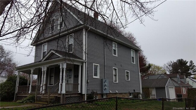Building Photo - 655 Jennings Rd