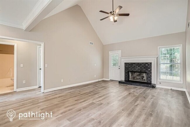 Foto del edificio - 875 Harbor Bay Drive, Lawrenceville, GA, 3...