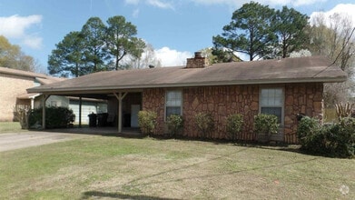 Building Photo - 182 Leisure Dr