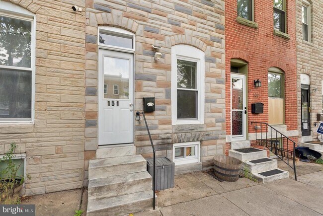 Foto del edificio - 151 N Potomac St